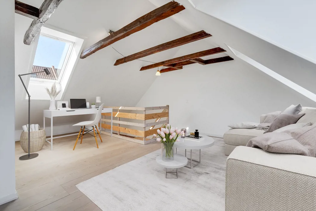 Rummelig 3-værelses lejlighed med fritliggende bjælker 1